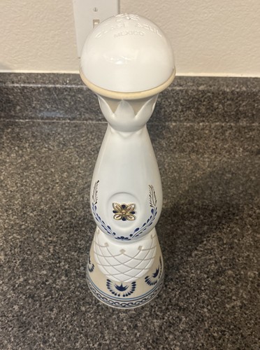 Empty clase azul tequila anejo - empty,